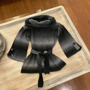 RXB sweater-NWOT- size M